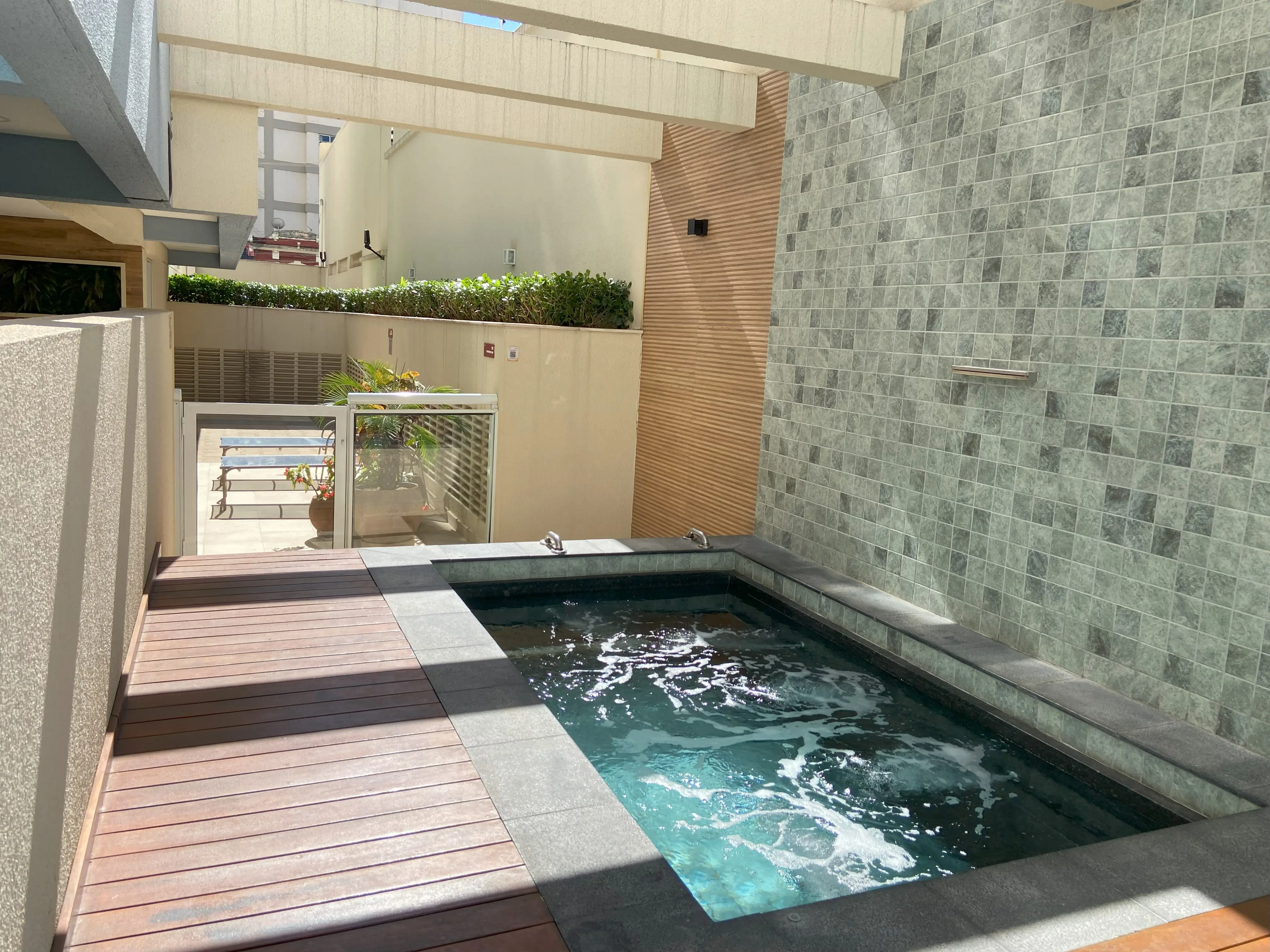 Studio mobiliado pertinho do Cambuí, com Vista para o Bosque dos Jequitibás — foto 4